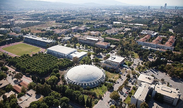 Ege Üniversitesi dünyada ilk binde, Türkiye'de 8'inci