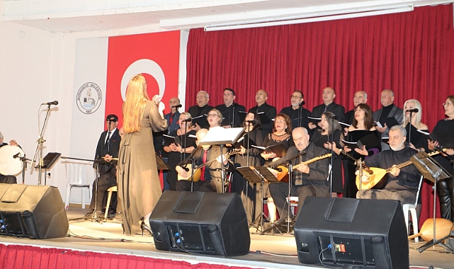 Burhaniye 19. hasat Festivali tüllerle sona erdi