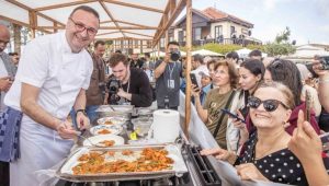 Girit Mutfağıyla Side’de Zamanda Yolculuk: Kültür ve Lezzetin Buluşma Noktası
